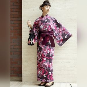 Midori Traditional Yakuta Kimono Purple Floral M